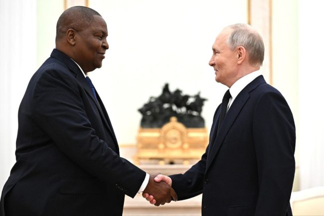 Faustin Archange Touadera et Vladimir Poutine