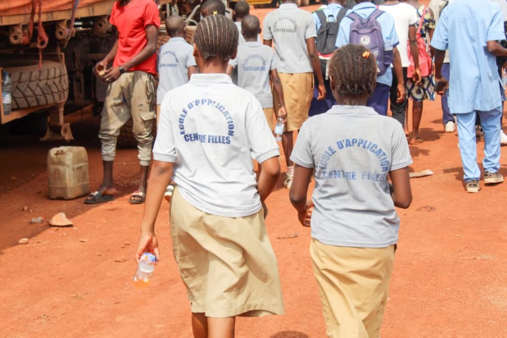 Centrafrique : la Douane centrafricaine ouvre ses portes à la jeunesse de Bangui visite locaux douane pk 26