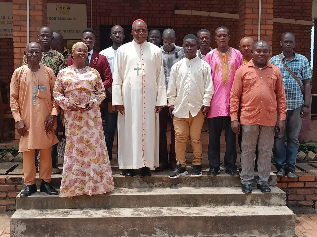 Nomination d’un prêtre coadjuteur à l’Archidiocèse de Bangui, le Cardinal Dieudonné Nzapalainga salue une avancée pour l’Église en Centrafrique img20260427112930